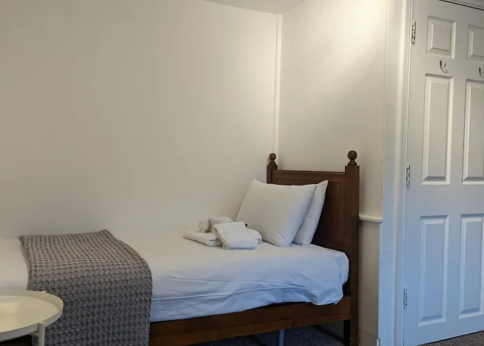 Dover Town Rooms - Short Lets & Serviced Accommodation - Dover