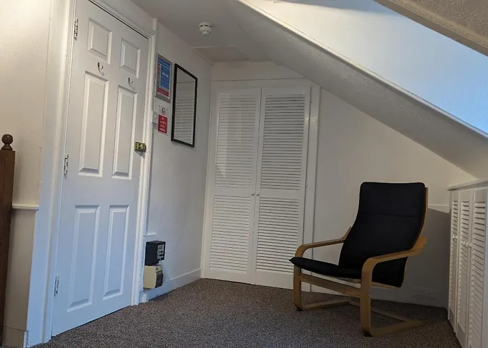 Dover Town Rooms - Short Lets & Serviced Accommodation - Dover